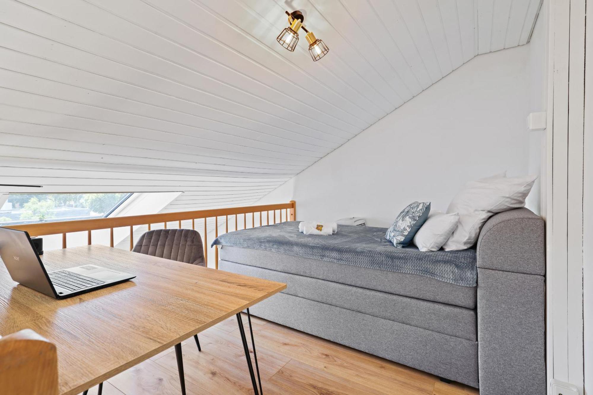 Apart21 - Blue - Maisonette - Netflix - Parking - Near Audi Ingolstadt Kültér fotó